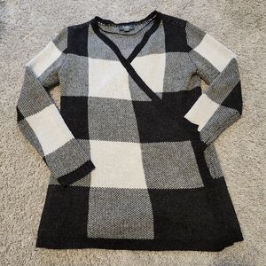 Plaid Wool Open-Front Cardigan Sweater Black and White Squares